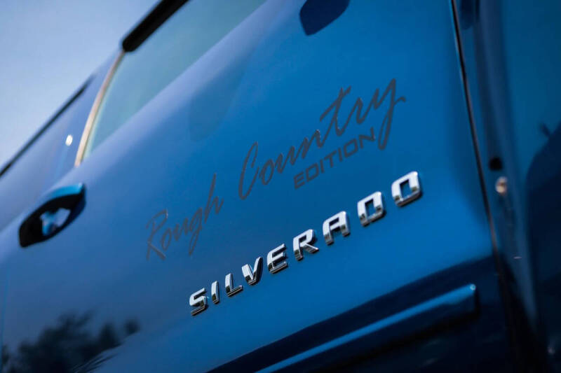 chevrolet silverado 1500 2017 3GCUKREC0HG322325 image chevrolet silverado 1500 2017 3GCUKREC0HG322325 image